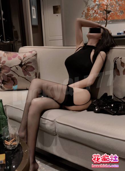 顶级淫妻luckyql777 身材和颜值都是极品 合集预览图12