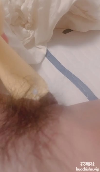 花椒巨乳女神【沐沐】淫语自慰预览图08