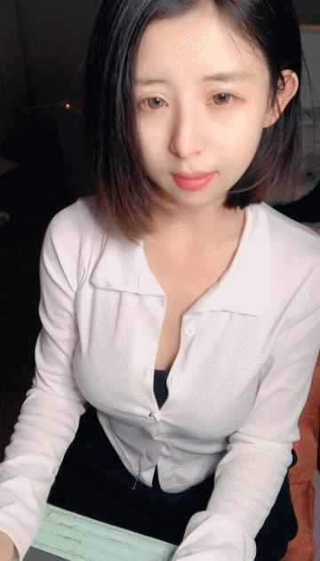 2月最新流出 音乐才女【小书老师】预览图08