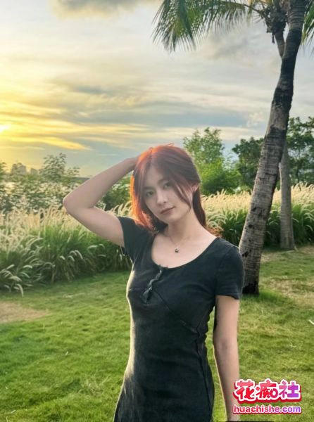 【素人精选】多位露脸高颜值美女和男友啪啪视频预览图02