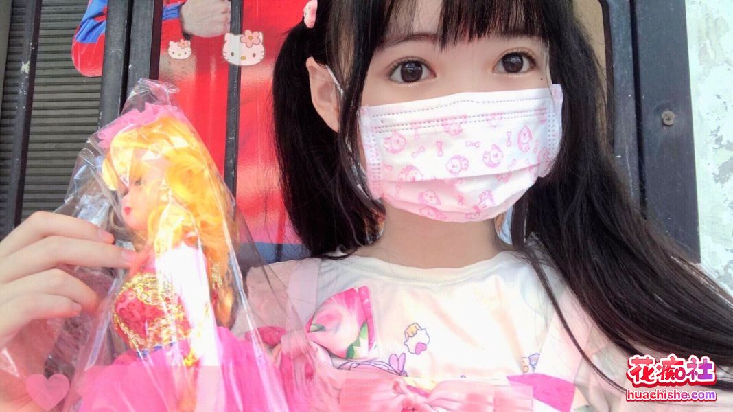 超嫩萝莉『LepALuli2kVN』被主人爸爸拽着双马尾后入 51V+3.92G