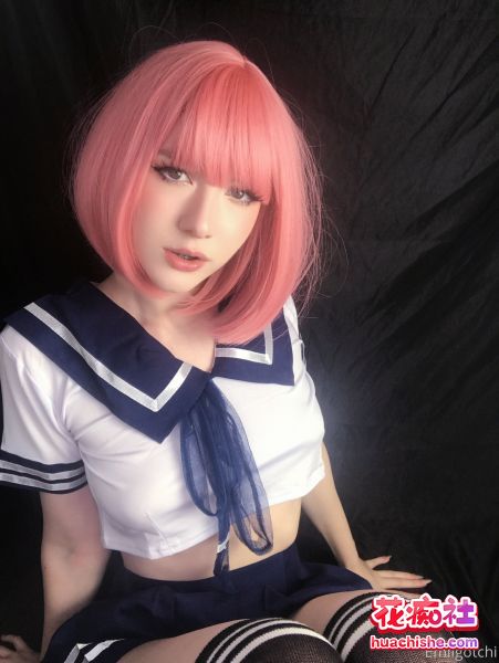 onlyfans清纯可爱cos女神emiigotchi 大尺度合集预览图09