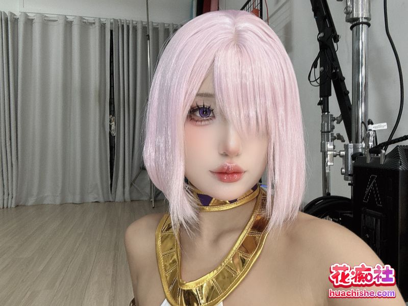顶级高颜值福利姬puypuychan 各种Cos啪啪预览图09