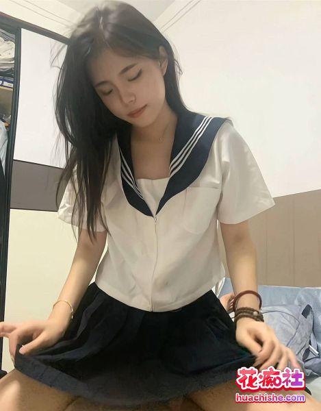 颜值情侣私拍泄密 校花小姐姐被男友调教预览图08