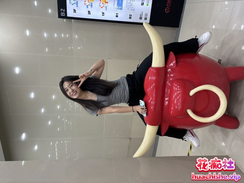 泄密流出❤️学院派美女孙奕彤与金主爸爸自拍预览图04