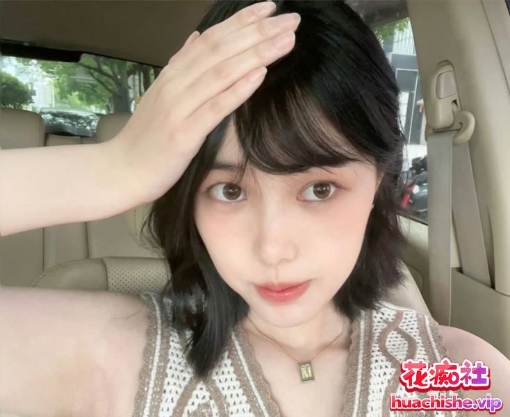泄密流出❤️南京女大李俪与小男友自拍 8v338m