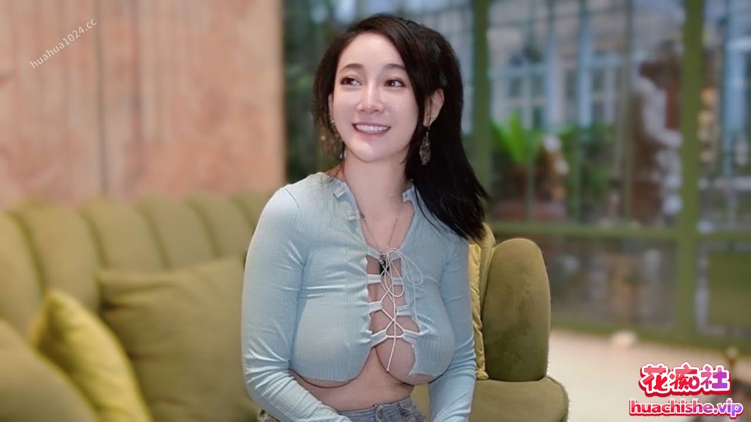 台湾爆乳美女 想入霏霏 自拍露点写真预览图03