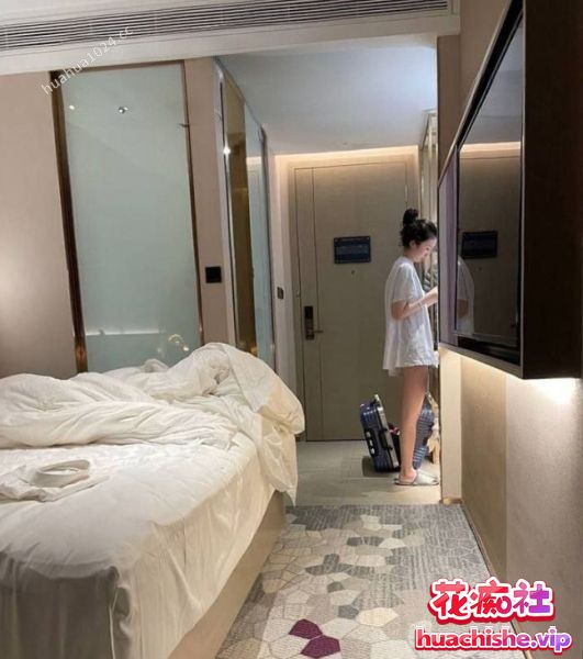 高颜值美女大学生王雨辰性爱泄密预览图05