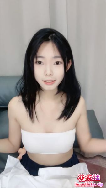 【月婵】酒店5P淫乱现场3女2男混战啪啪预览图03