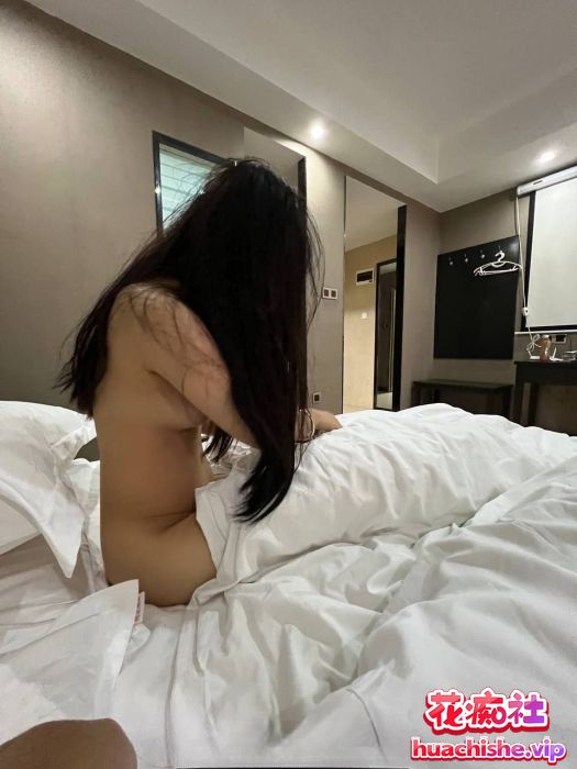 大神约炮泄密 清纯04年小妹妹完整版预览图03