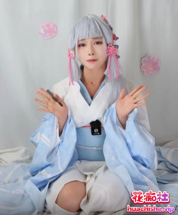 高质量Coser 草莓羽衣 合集预览图13