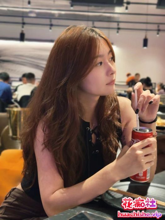 泄密 重庆孟瑶等三位美女原档性爱预览图12