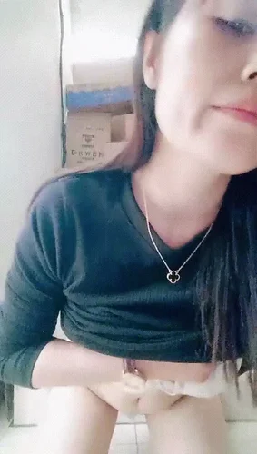 药店板娘 医布貳 上班偷播跳蛋狂震发骚诱惑预览图05