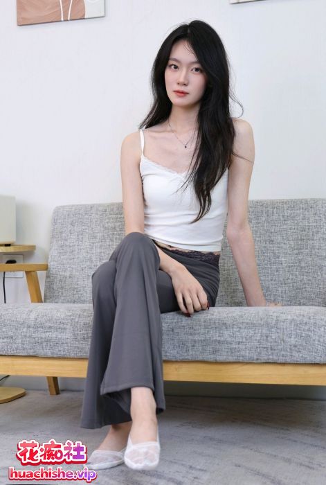 绮梦摄影 人气足模小艺 原版高清写真预览图01