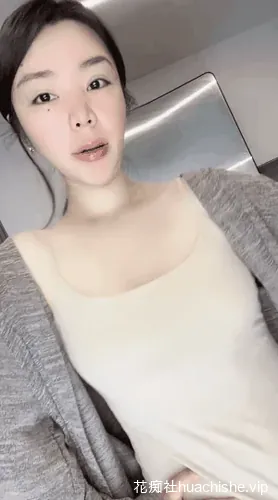 顶级尤物女神 裸舞婉儿 裸舞足交电臀自慰预览图03