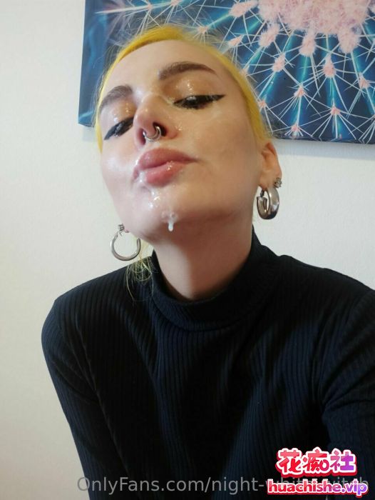 Forest Whore 重口多人SM调教户外露出拳交喝尿合集预览图03