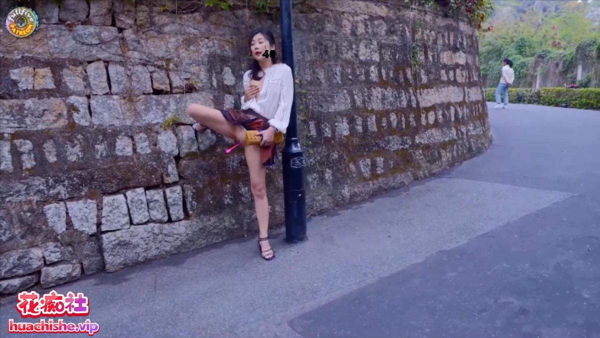 宜家门女主角Fullfive 各种场景户外露出自慰合集预览图05