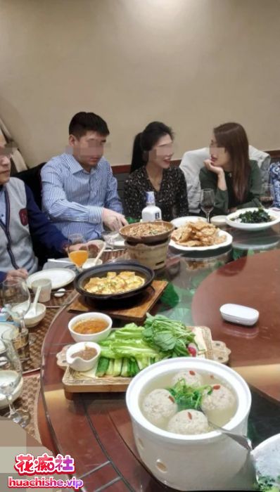 海角大神 梦想三飞姐妹花 资源预览图09