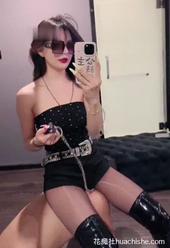 玥樾与06年表妹女奴奴下奴各种调教视频预览图01