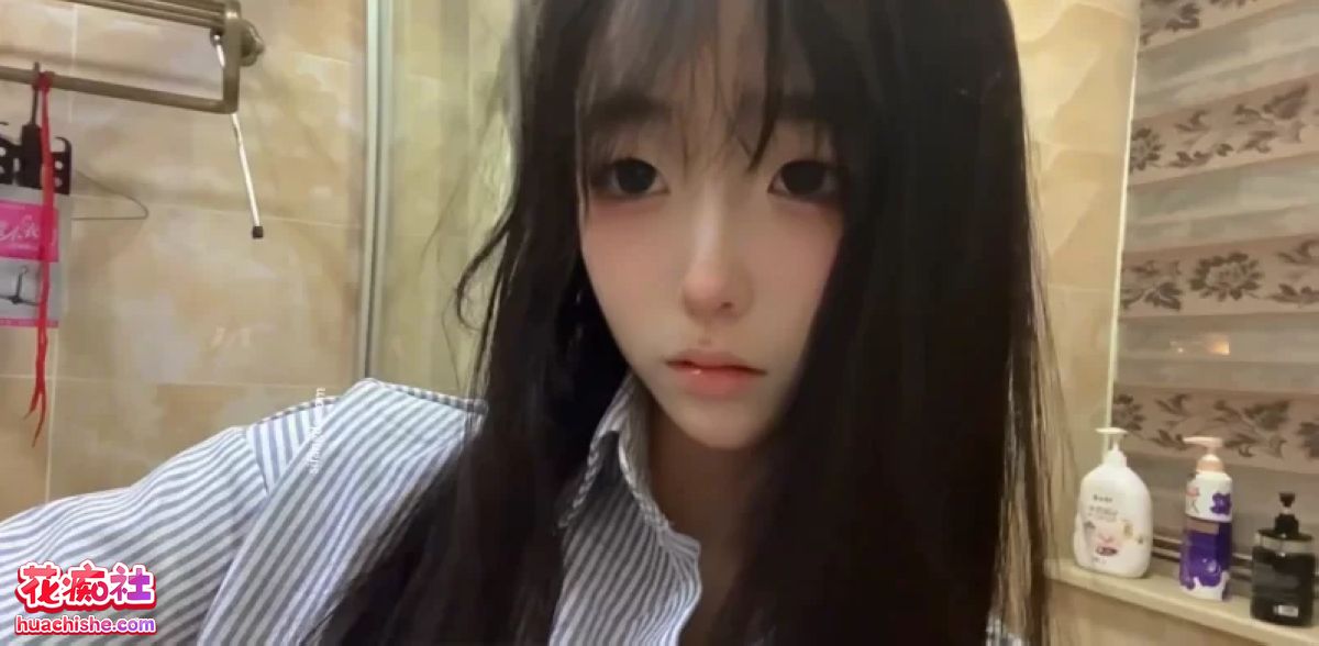 鳄鱼/呆痛绷 极品双马尾白虎萝莉视频福利合集 8v2.9G