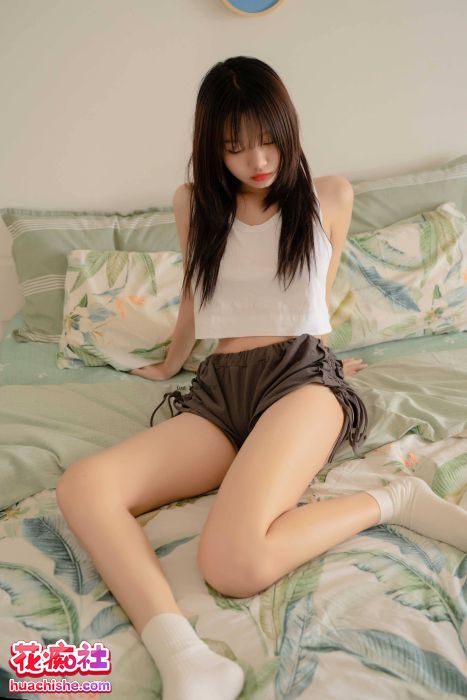 柒柒要乖哦/柒柒不可爱 全套写真预览图01