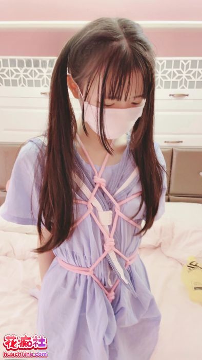 皮皮娘 调教啪啪付费定制合集预览图08