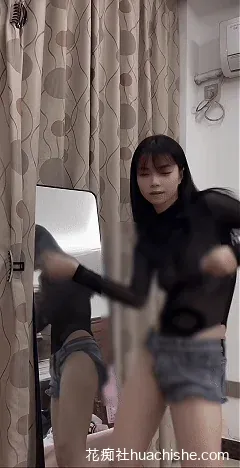 安慕曦 大尺度露脸定制裸舞预览图01