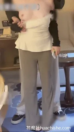 约炮大神 长沙纹身哥 各种约炮预览图01