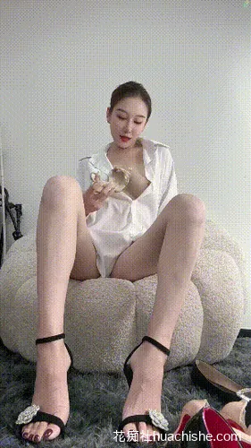 迷人奈 丝袜美脚福利定制预览图04