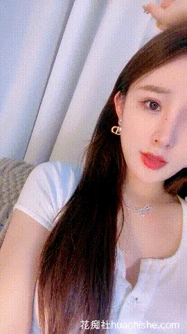 岸上的波妞/清绾/意中人 极品美腿自慰大秀预览图04