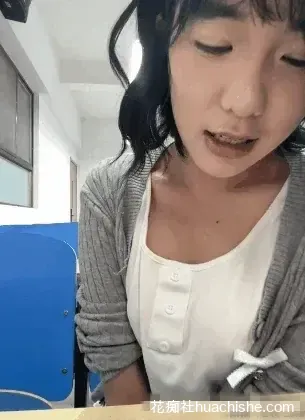 lucy2027 宿舍教室偷偷自慰直播预览图09