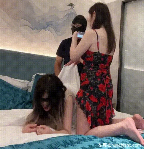 反差楠熙 露出调教视频预览图09
