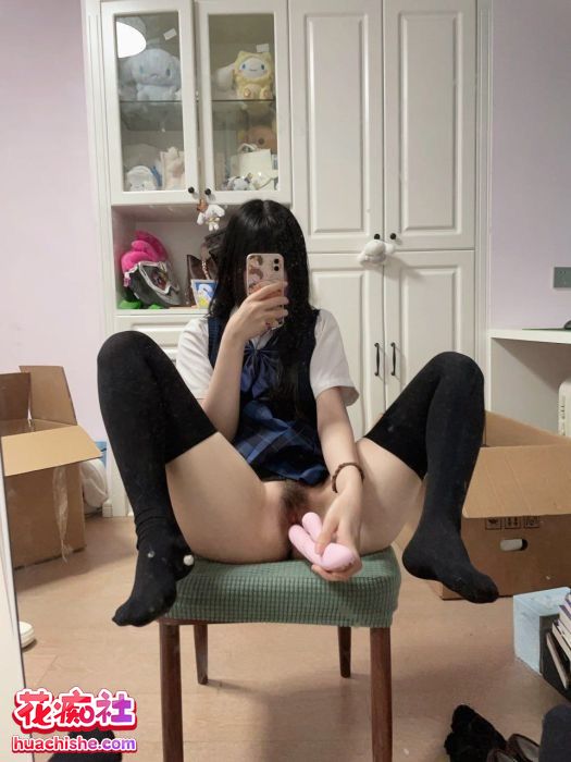 悠哉大王 福利姬小嫩妹自拍预览图07